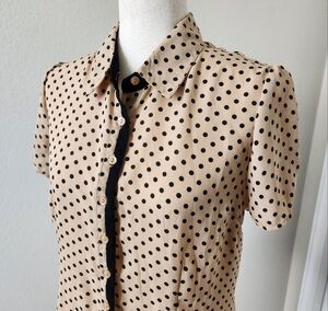 Women's Short Sleeve Polka Dot Blouse Size M